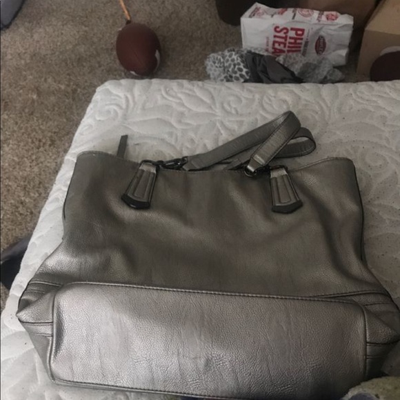 Vera wang purse - Picture 2 of 2